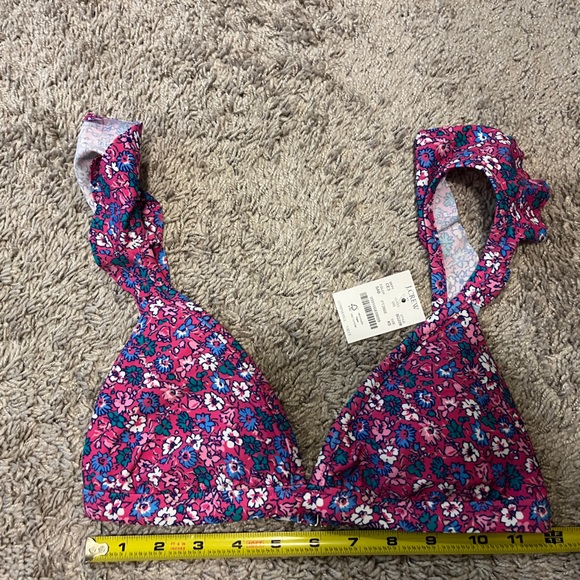 Bikini & sarong swim set - Picture 8 of 8